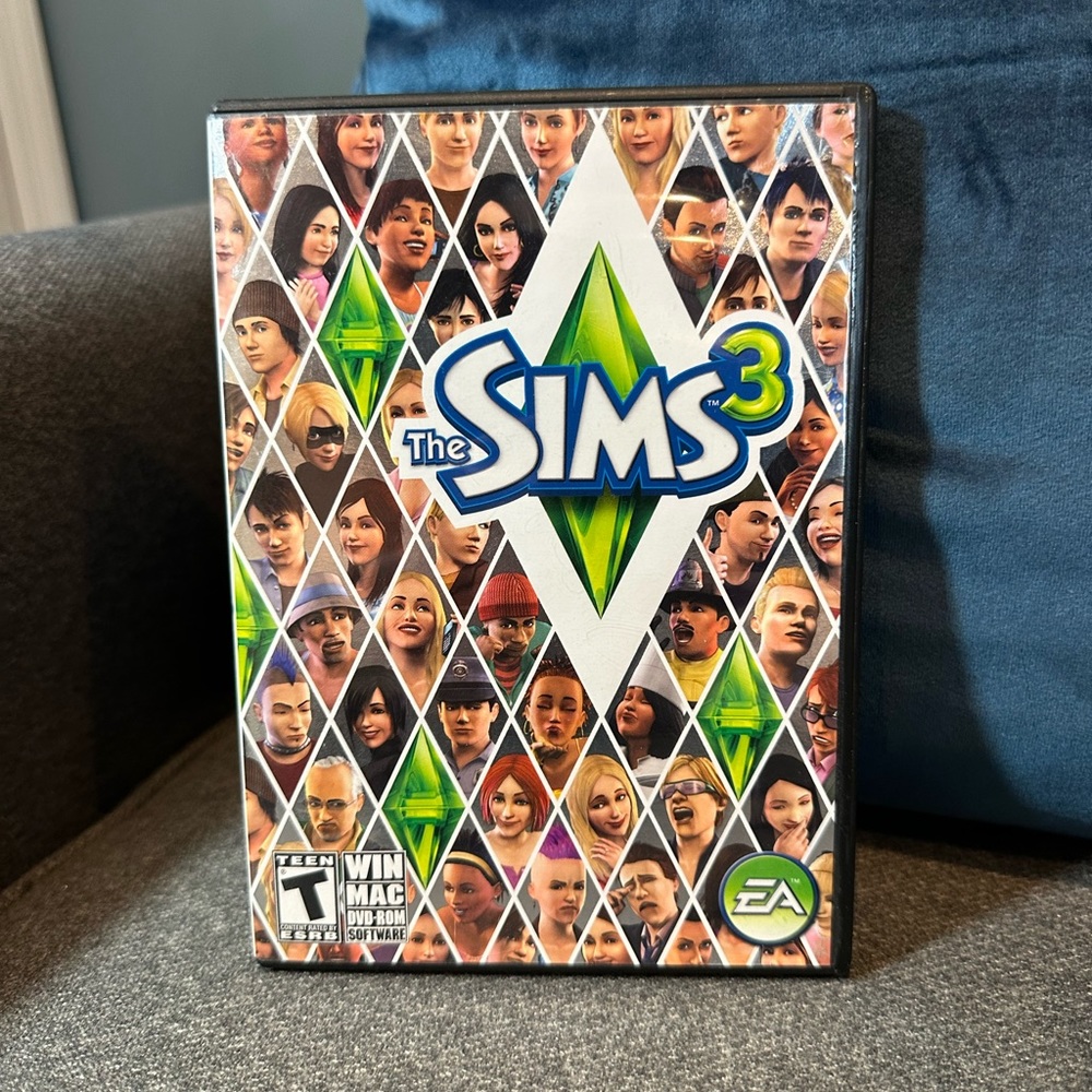 The Sims 3 (PC/MAC) DVD (Includes Manual)